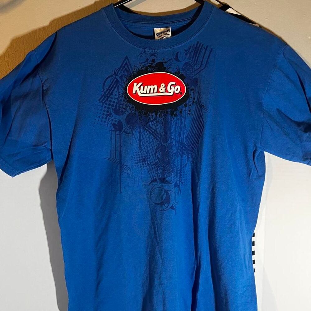 Vintage Kum & Go Convenience Store T-Shirt Size Medium Royal Blue Graphic Tee